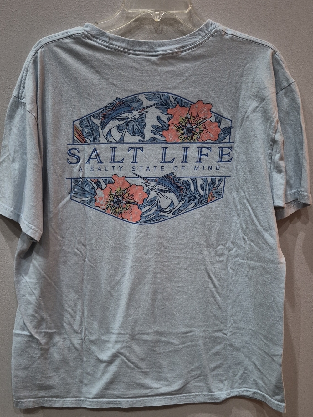 Salt Life Men’s L Light Blue Graphic Tee Tropical Floral Medallion Logo Beach